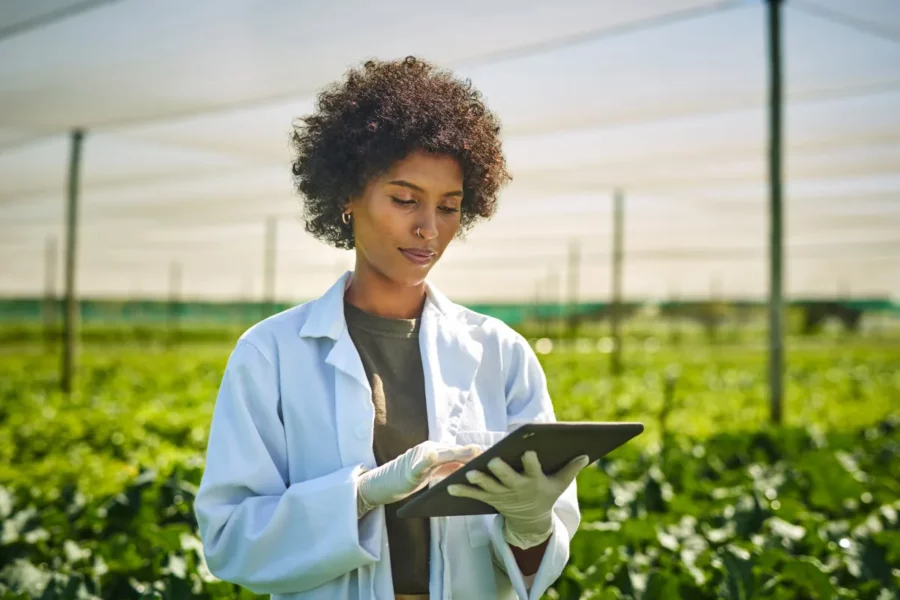 operational worker in agricolture